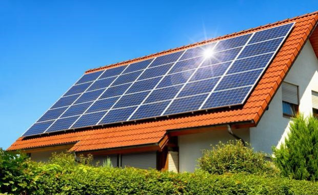 Cut Your Bills, Not Your Power – Why It’s Time to Switch to Solar Energy