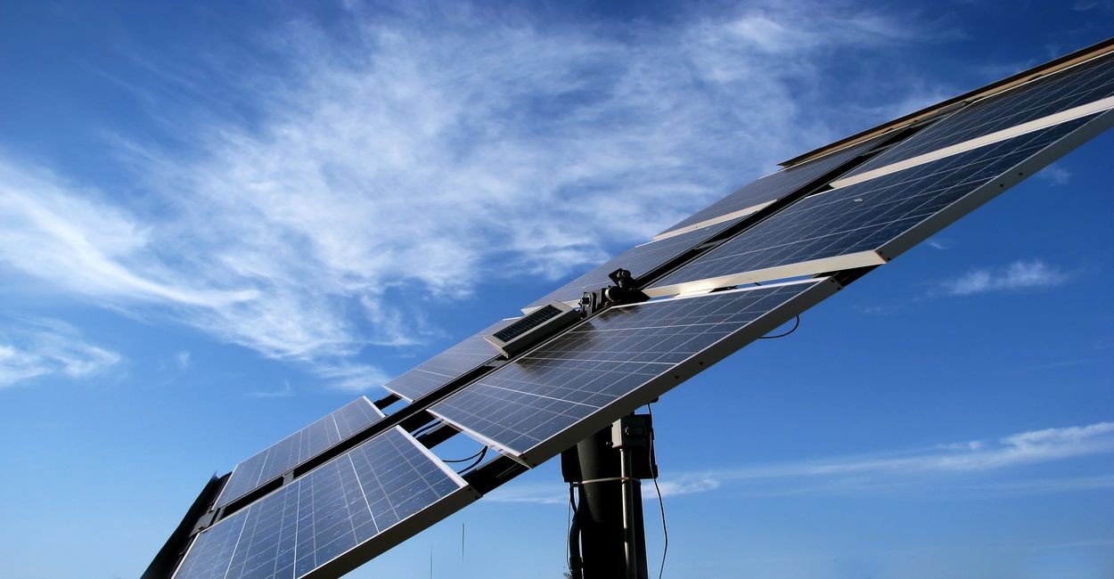 Optimizing Tilt & Tracking in Solar Energy Systems