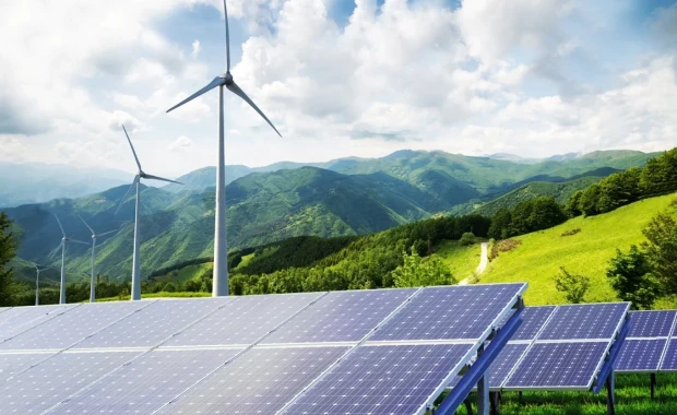 🌍 Solar vs. Traditional Energy Sources: Environmental Perspectives