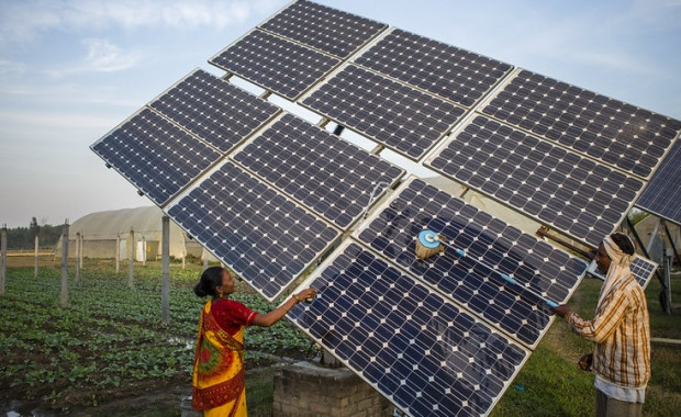 Solar Recycling & E-Waste Laws: What Homeowners in India Need to Know