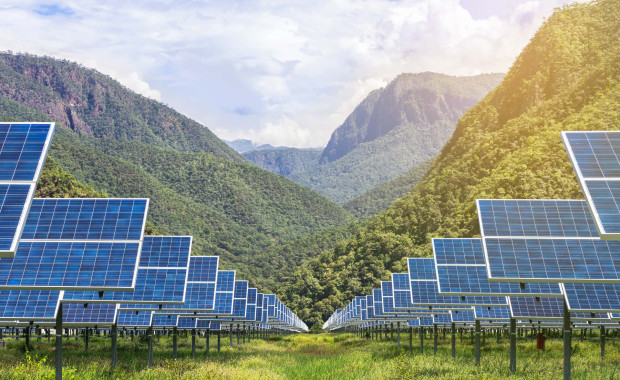 🌞 Join the Solar Revolution—Be the Change